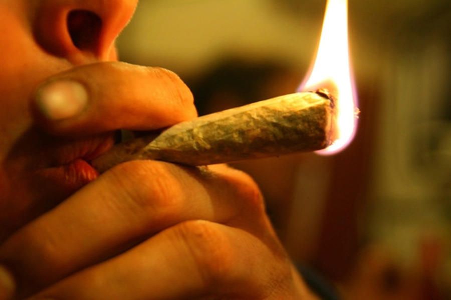 Marco Rubio: There&amp;#039;s &amp;#039;no responsible way&amp;#039; to smoke pot