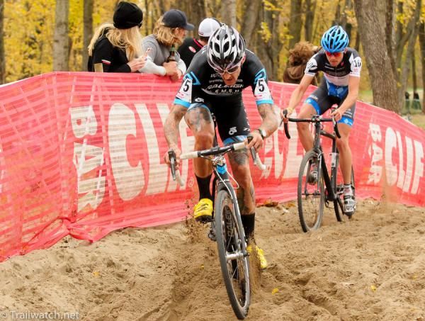 Ben Berden (Raleigh Clement) leading the race with Danny Summerhill chasing