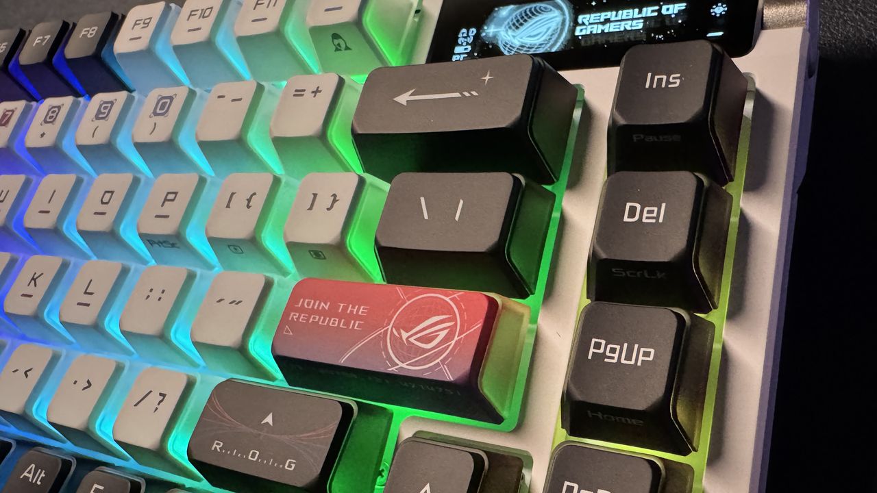Asus ROG Azoth X