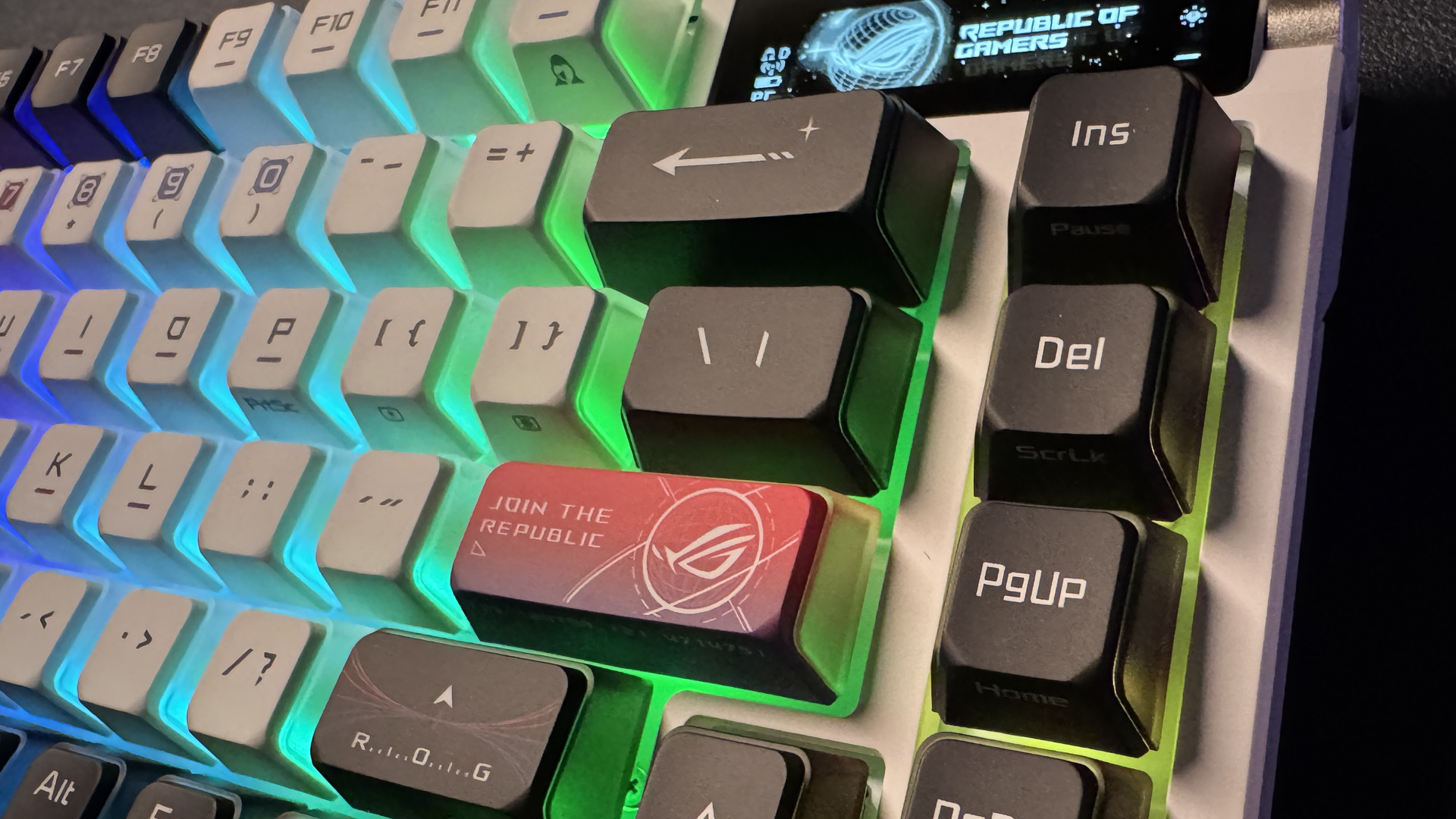 Asus ROG Azoth X