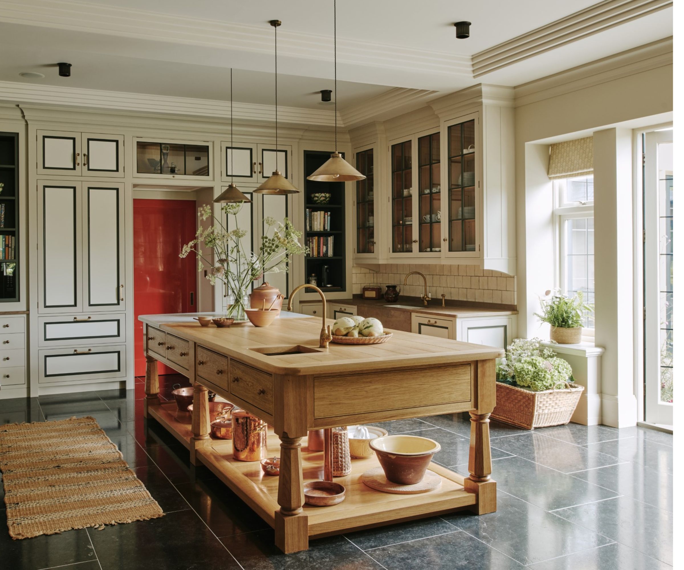 A large traditional kitchen with two sinks