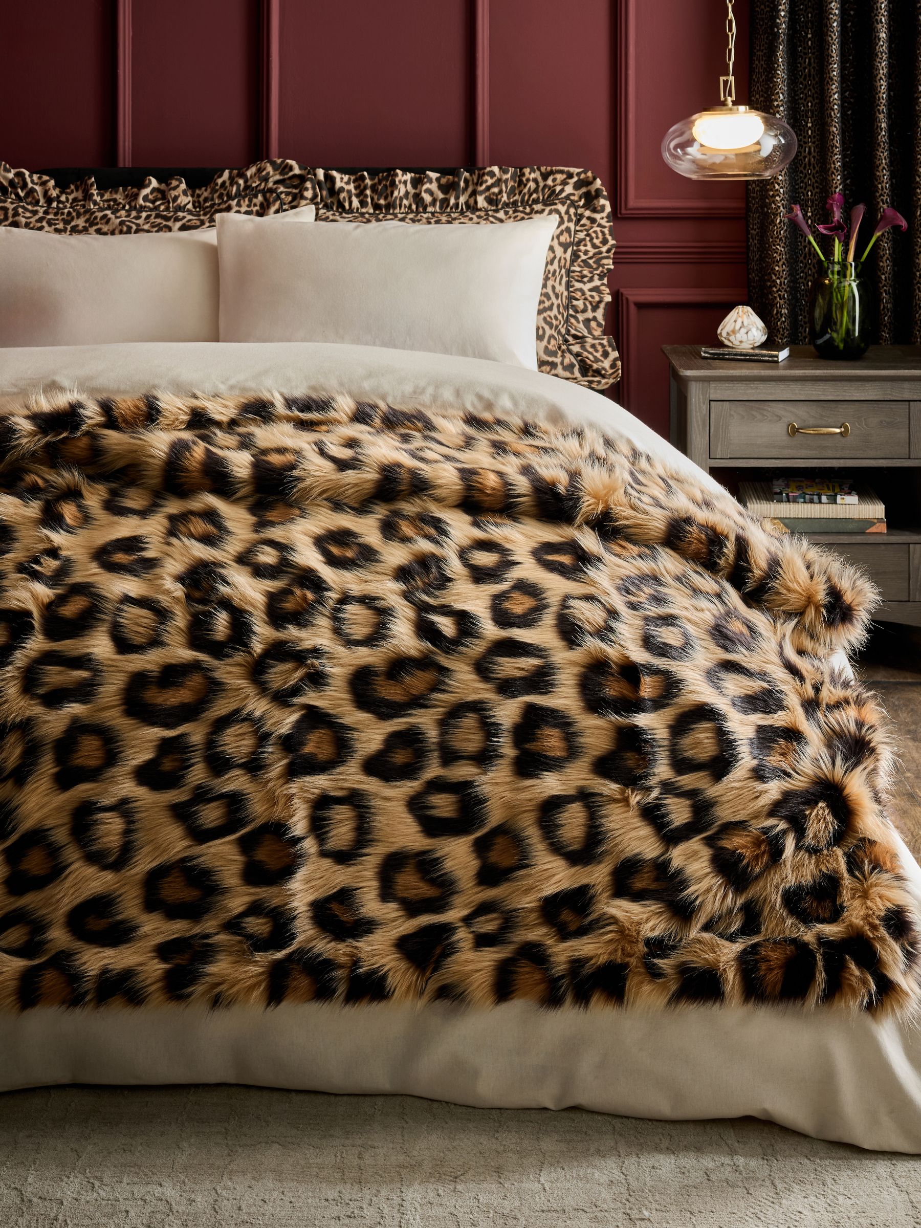 Brown Long Leopard Print Faux Fur Throw