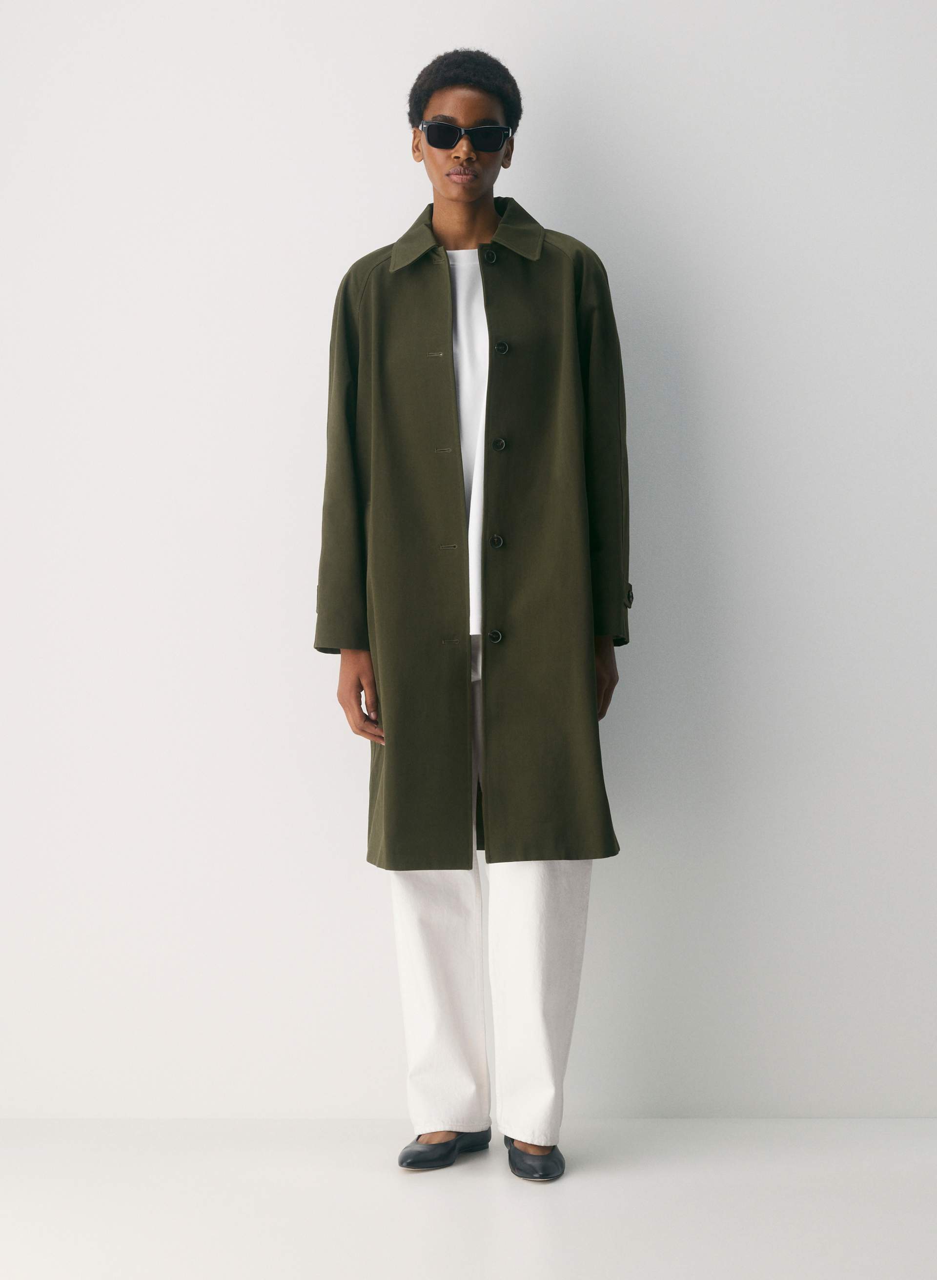 Aritzia, The Regent Trench Coat