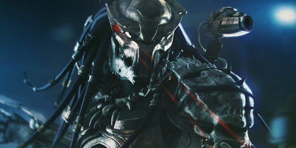 The Ultimate Predator Ripped The Head Off A Normal Predator In Badass ...