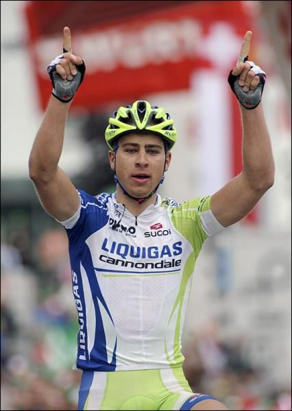 Peter Sagan (Liquigas-Cannondale) takes his sixth victory of the year.