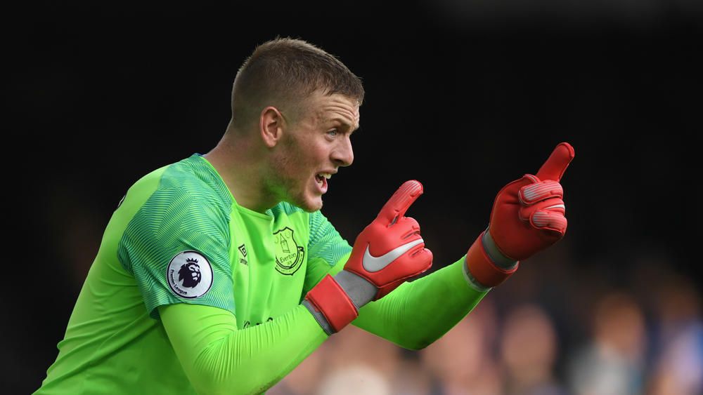 Pickford signs new six-year Everton deal | FourFourTwo