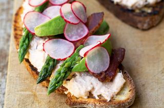 Healthy lunch ideas, Tom Kerridge’s crab mayo on griddled sourdough