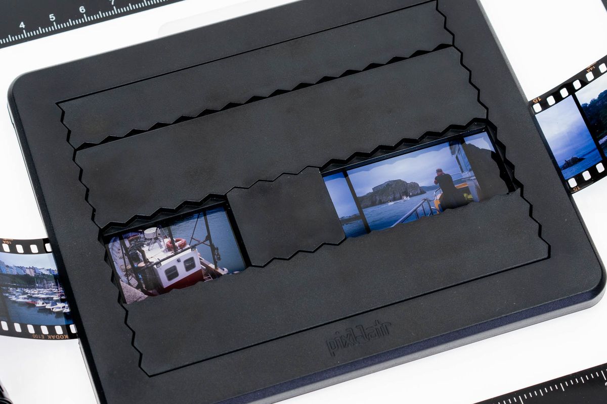 Pixl-lator set up for 35mm transparencies