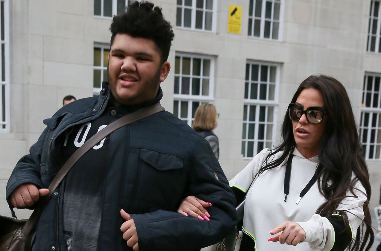 katie price son harvey rushed hospital ambulance