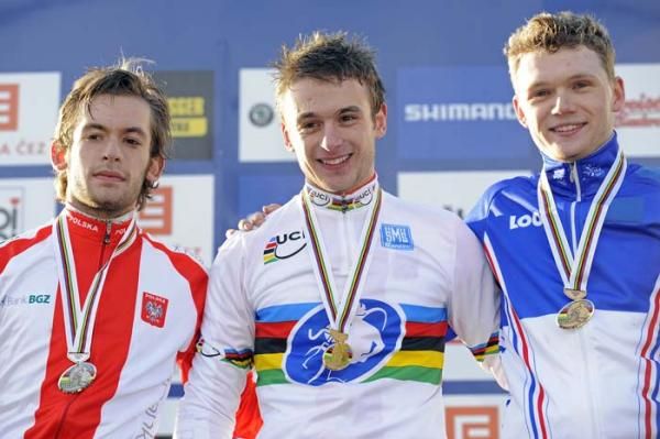The U23 men's podium: Kacper and Pawel Szczepaniak (Poland) and Arnaud Jouffroy (France)