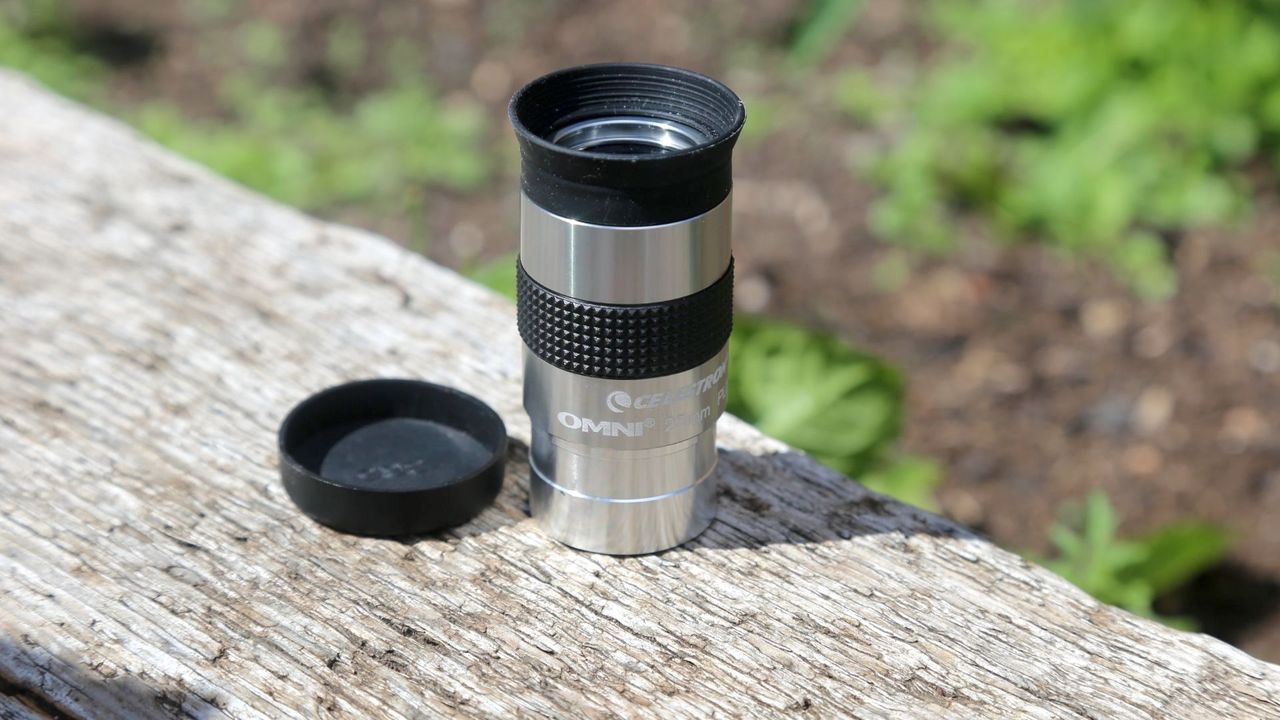 Celestron StarSense Explorer 8" Dobsonian telescope