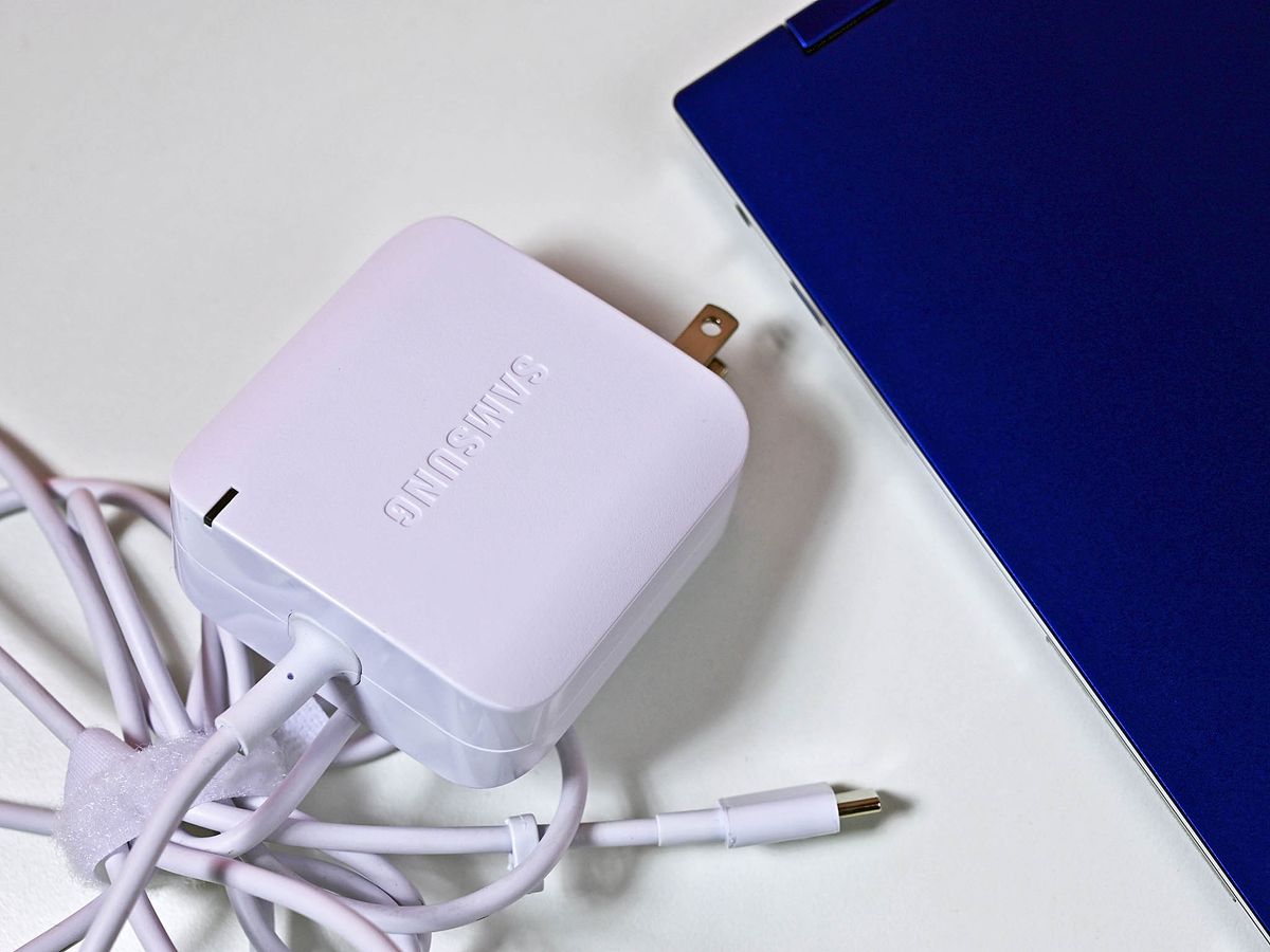 Samsung Galaxy Book Flex 15 Charger