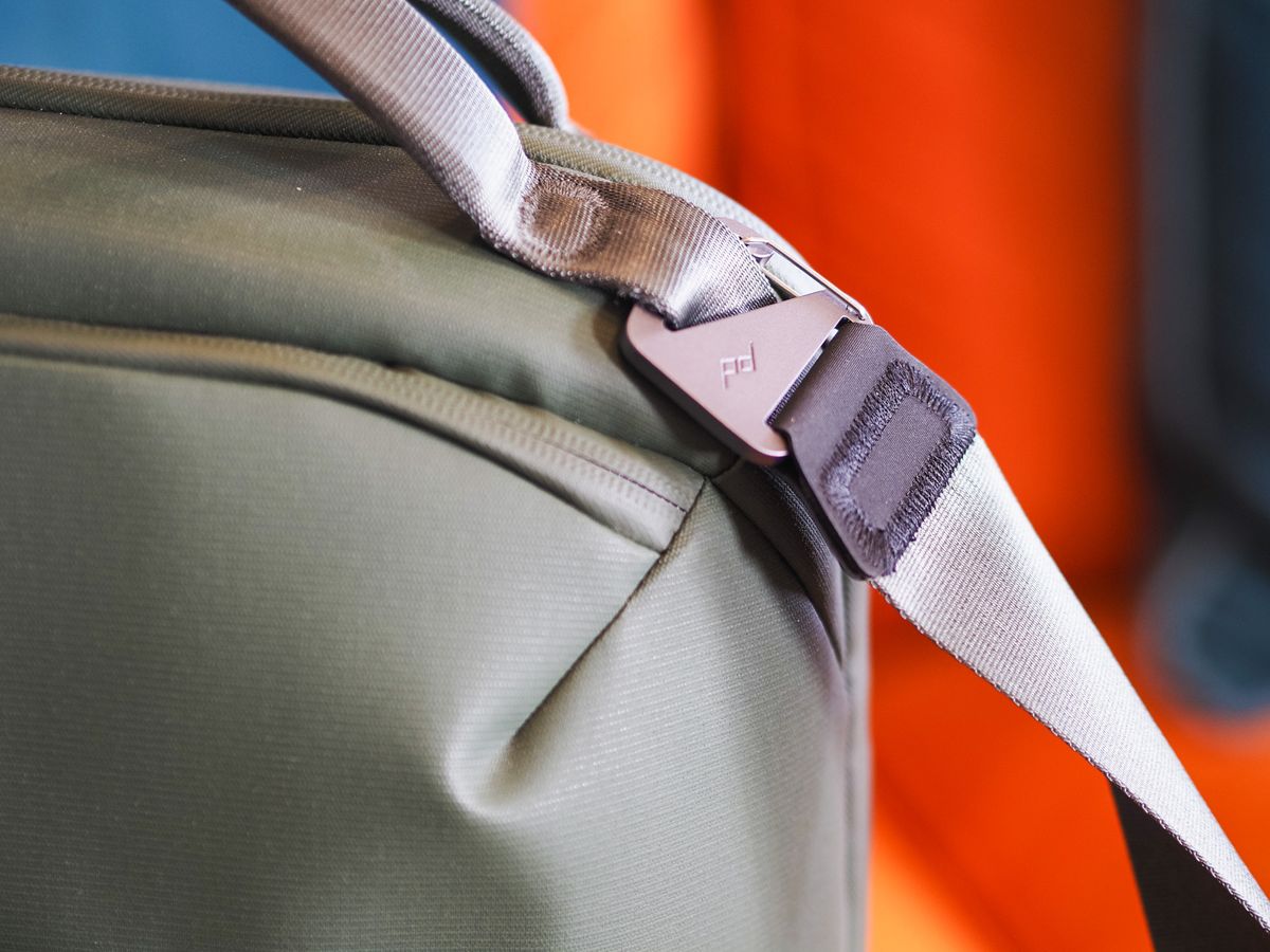 Closeup of the strap of the Peak Design Travel Weekender 25L bag