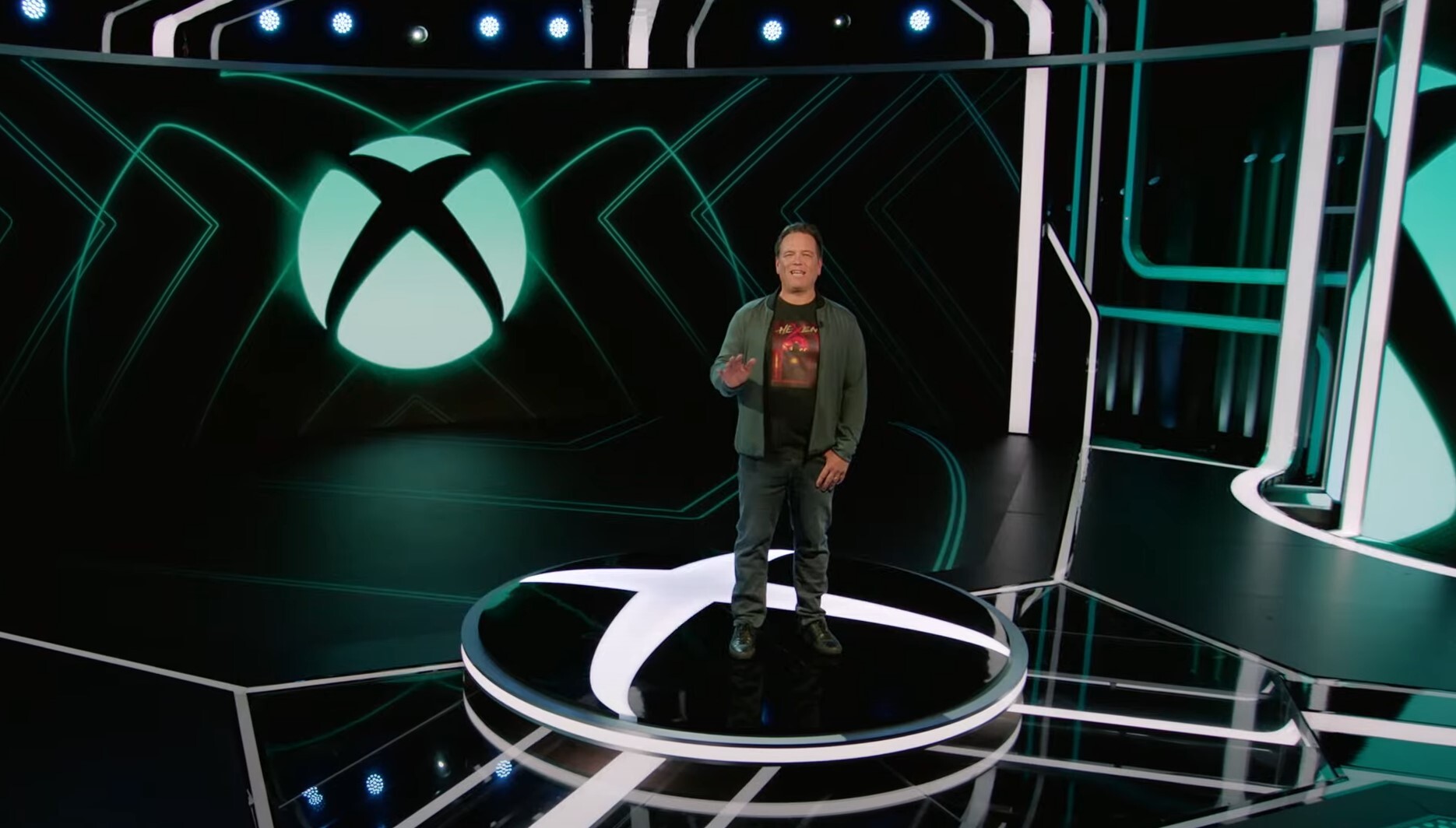 Xbox Head Phil Spencer Responds to Microsoft Leaks