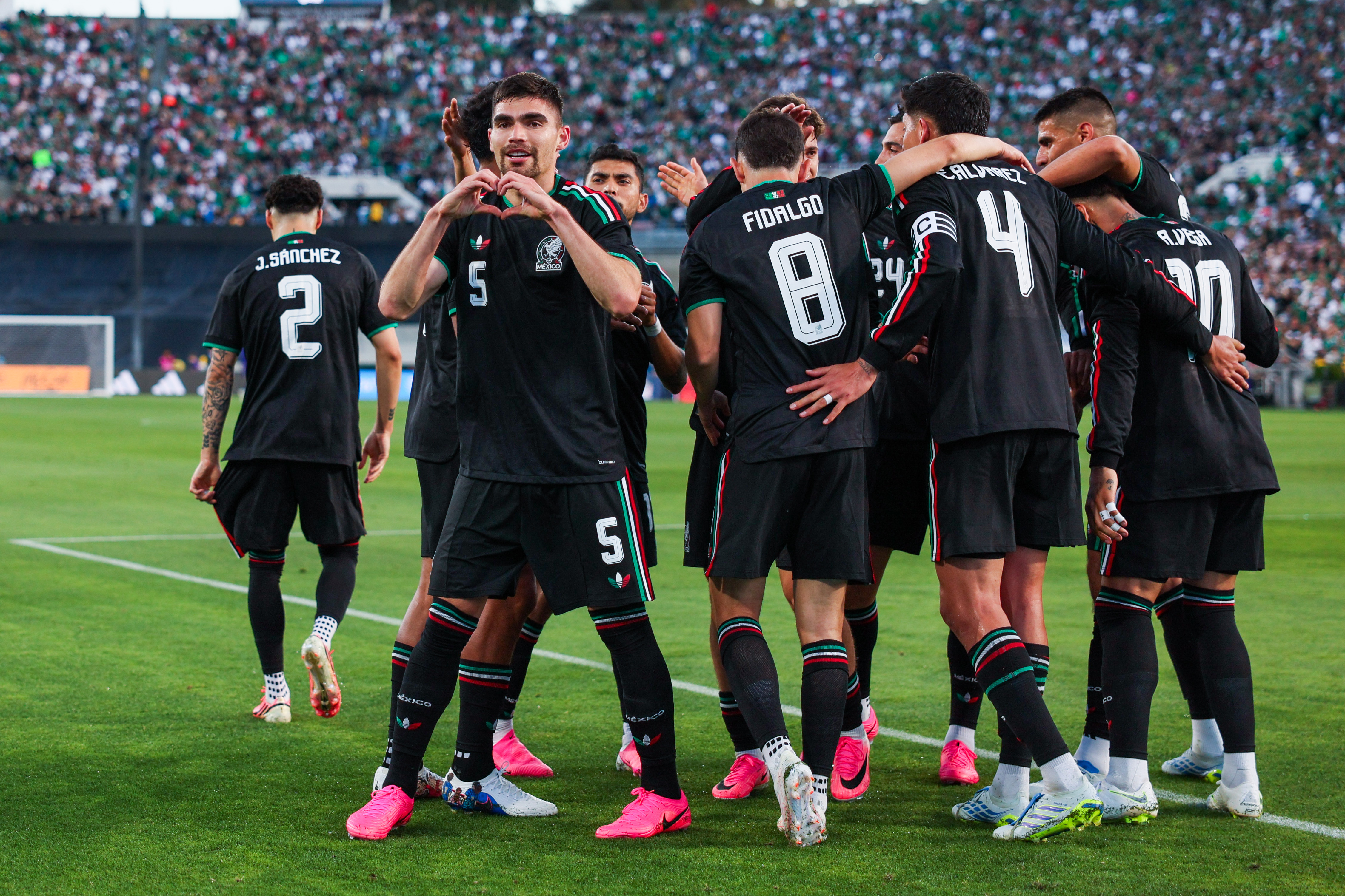 Mexican International Johan Vasquez makes an heart with his hands after scoring a goal during an international friendly game between Mexico vs Australia at the Rose Bowl in Pasadena