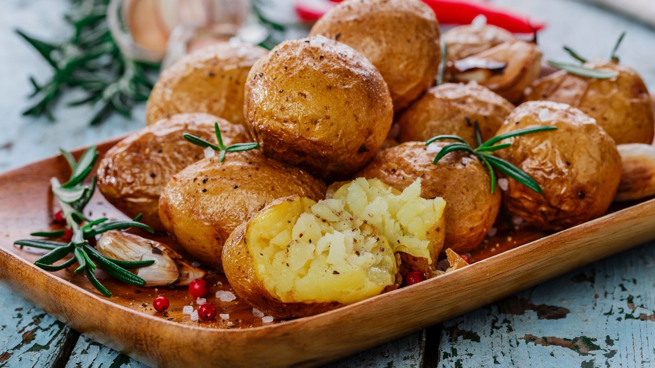 Roast potatoes