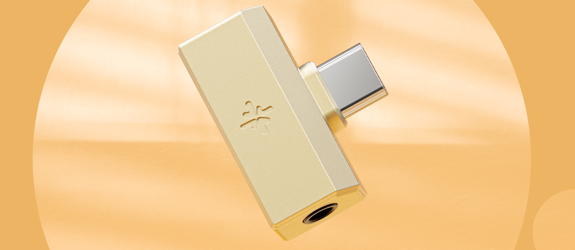 TINY DAC and Headphone amplifier from different angles