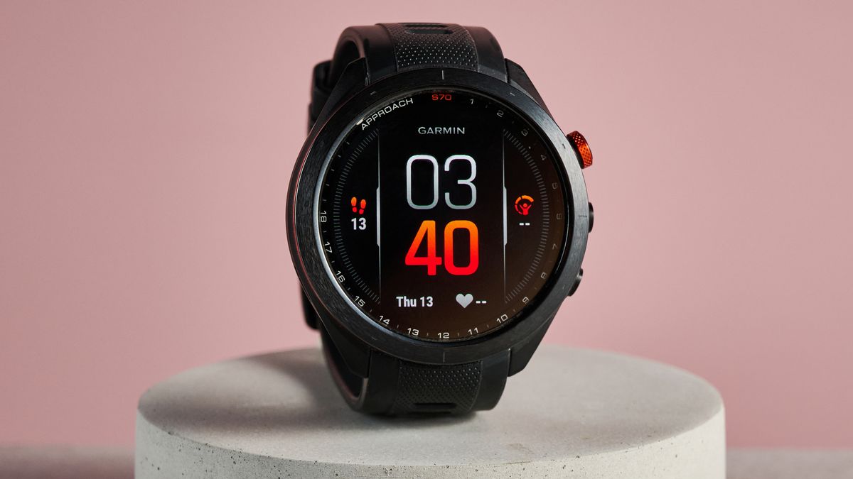 Garmin Approach S70