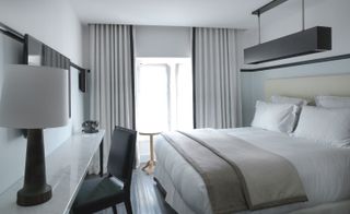 The Chess Hotel Paris - bedroom