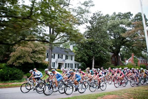 The bunch passes through one of the older neighbourhoods of Greenville.