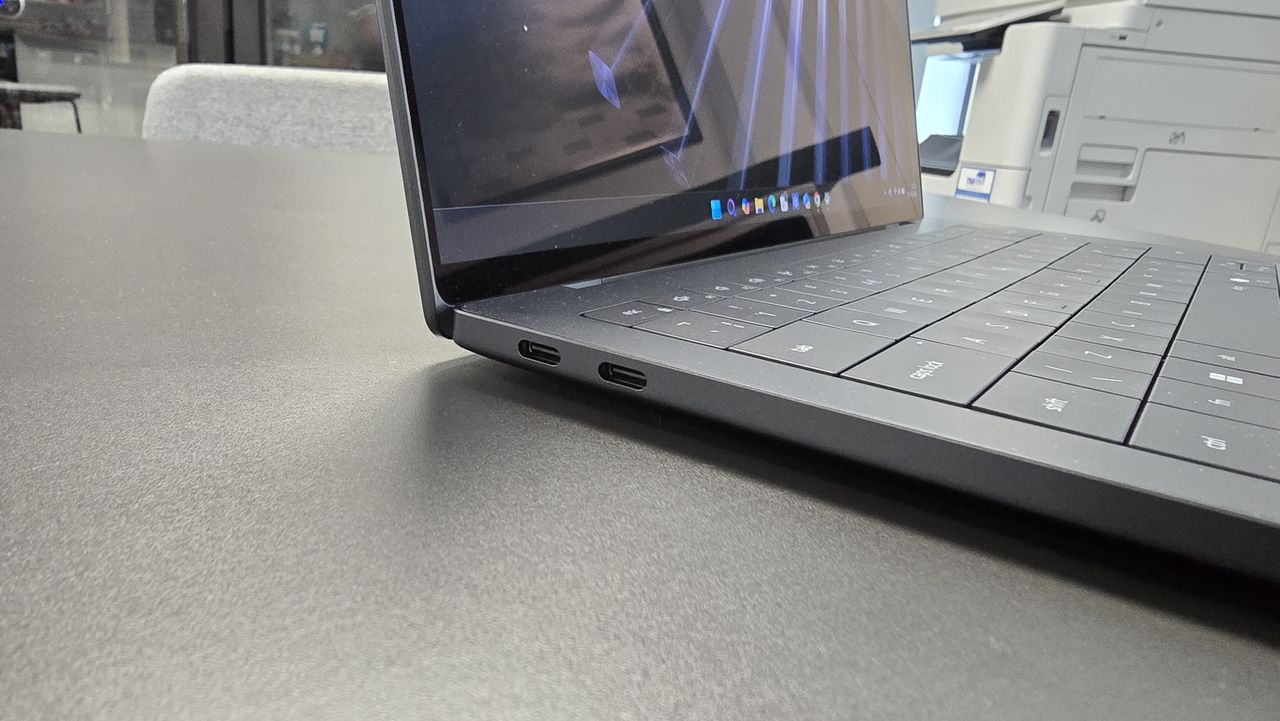Dell XPS 14 (2026) laptop in an office