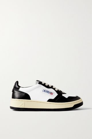 Medalist Low Leather Sneakers