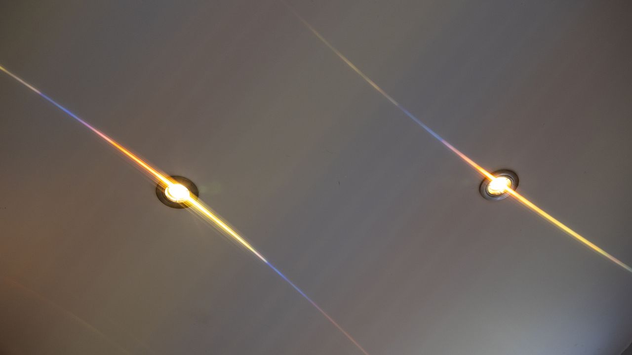 An example shot using the Kenko Anamorflare rainbow filter