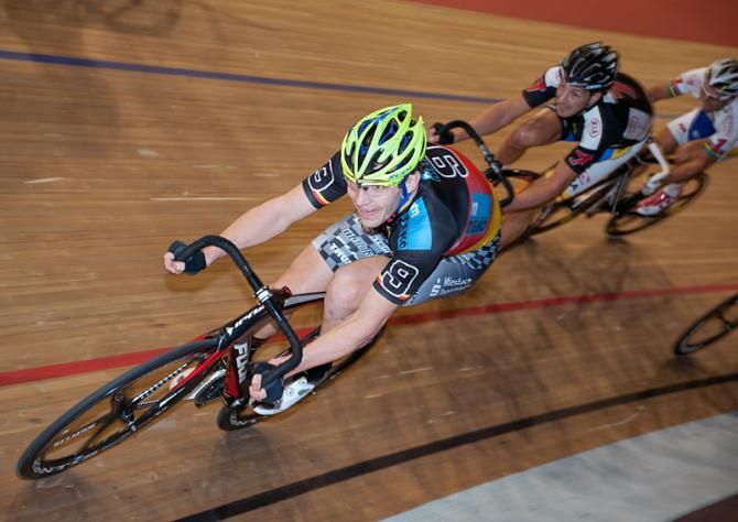 Marcel Katz in action during a Madison.