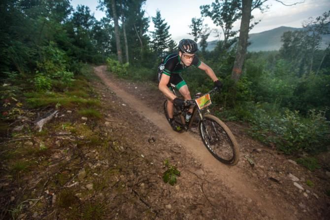 For the 15th edition of the Shenandoah Mountain 100, racers were treated to a new downhill section of trail following the initial climb up Narrow Back Mountain. Through the morning haze, riders could glimpse some of the major climbs that awaited them. The SM100 features more than 13,000 ft of elevation gain across approximately 100 miles.