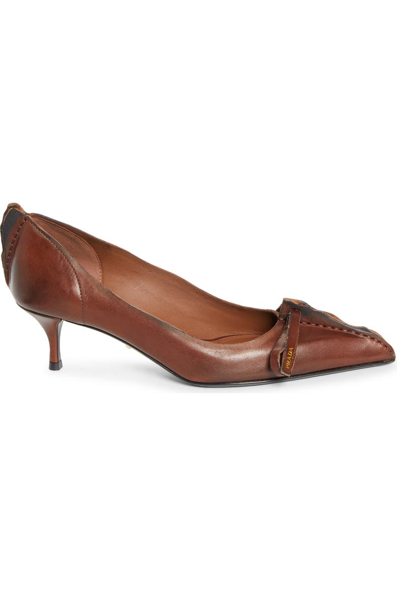 Exposed Seam Kitten Heel Pump