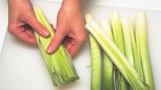 how to cut leeks to wash them