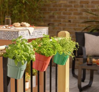 Garden by Sainsbury's Balcony Planter - Set of 3