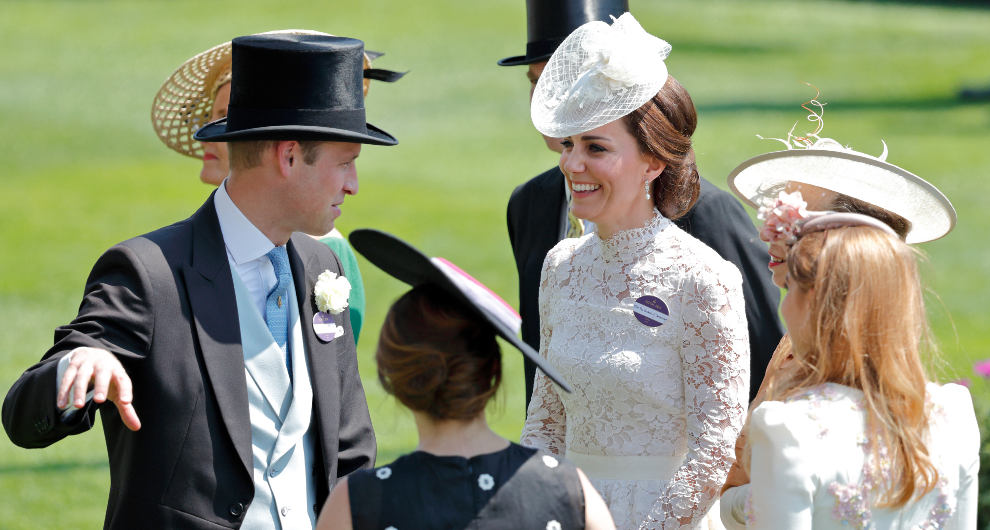 Prince William and Princess Kate talking to Princess Eugenie and Princess Beatrice at Royal Ascot