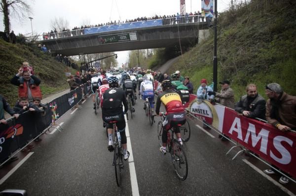 Gilbert hangs at the back of the bunch
