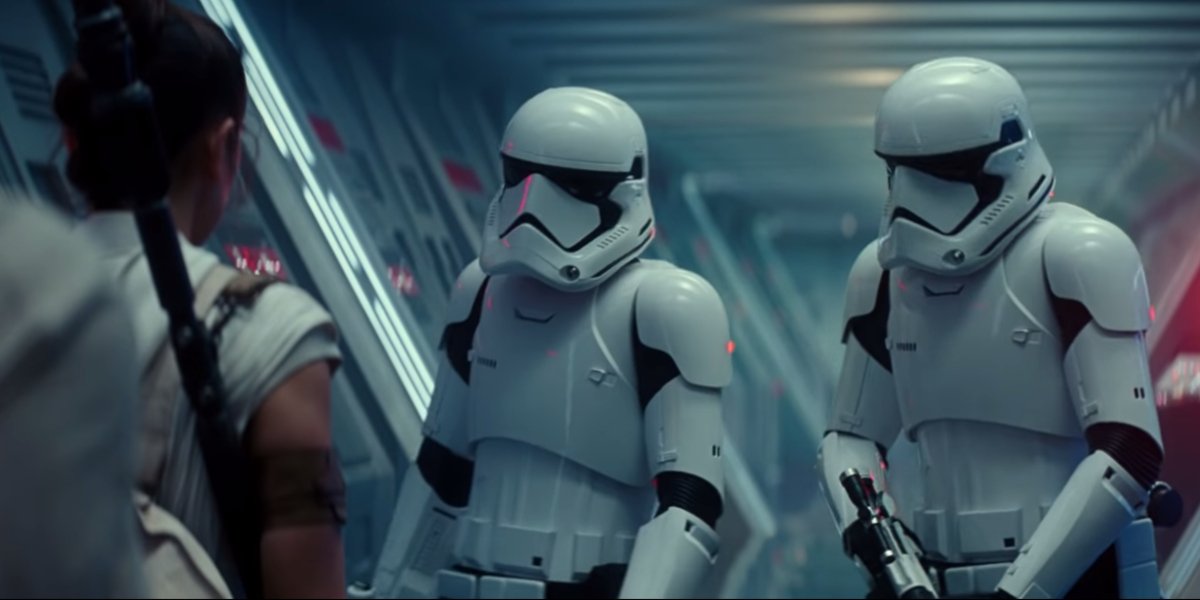 Star Wars: The Rise of Skywalkers Stormtroopers trying to stop Rey in a hallway