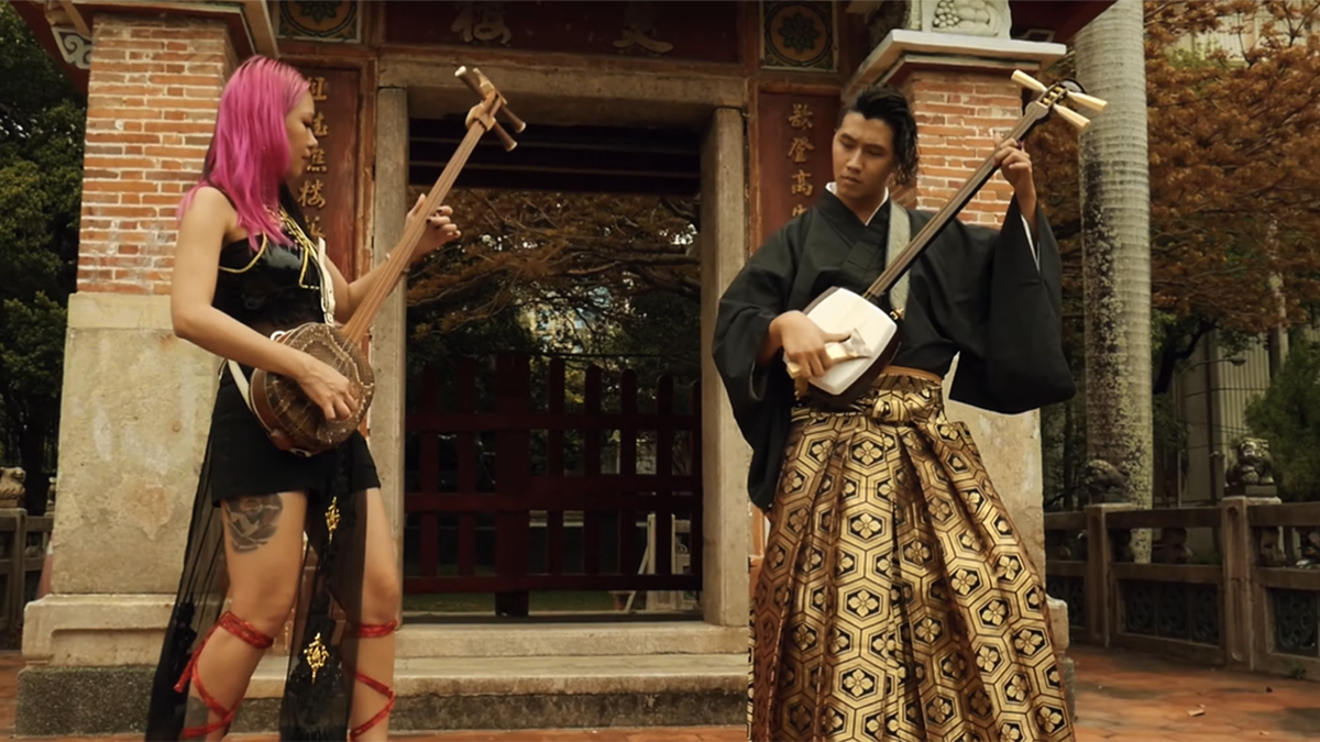 Watch this epic cover of AC/DC's Thunderstruck played on ancient Asian instruments