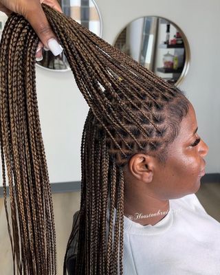 Knotless Box braids