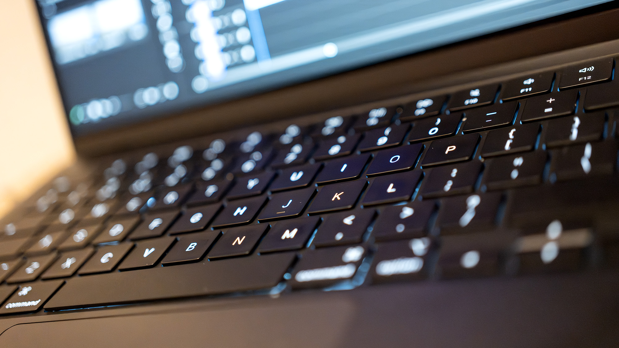 Apple MacBook Pro 14 M5 (2025)