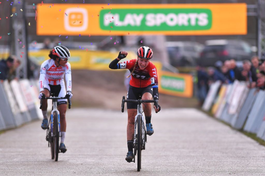 ZONHOVEN BELGIUM DECEMBER 08 Arrival Annemarie Worst of The Netherlands and Team 777 Celebration during the 24th Superprestige Zonhoven 2019 Women Elite superprestige zonhoven TelenetSuperprestige on December 08 2019 in Zonhoven Belgium Photo by Luc ClaessenGetty Images