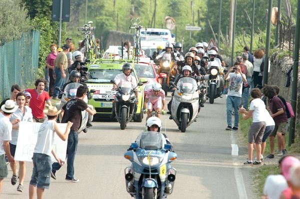 Soon-to-be winner of the 2010 Giro d'Italia Ivan Basso (Liquigas-Doimo)