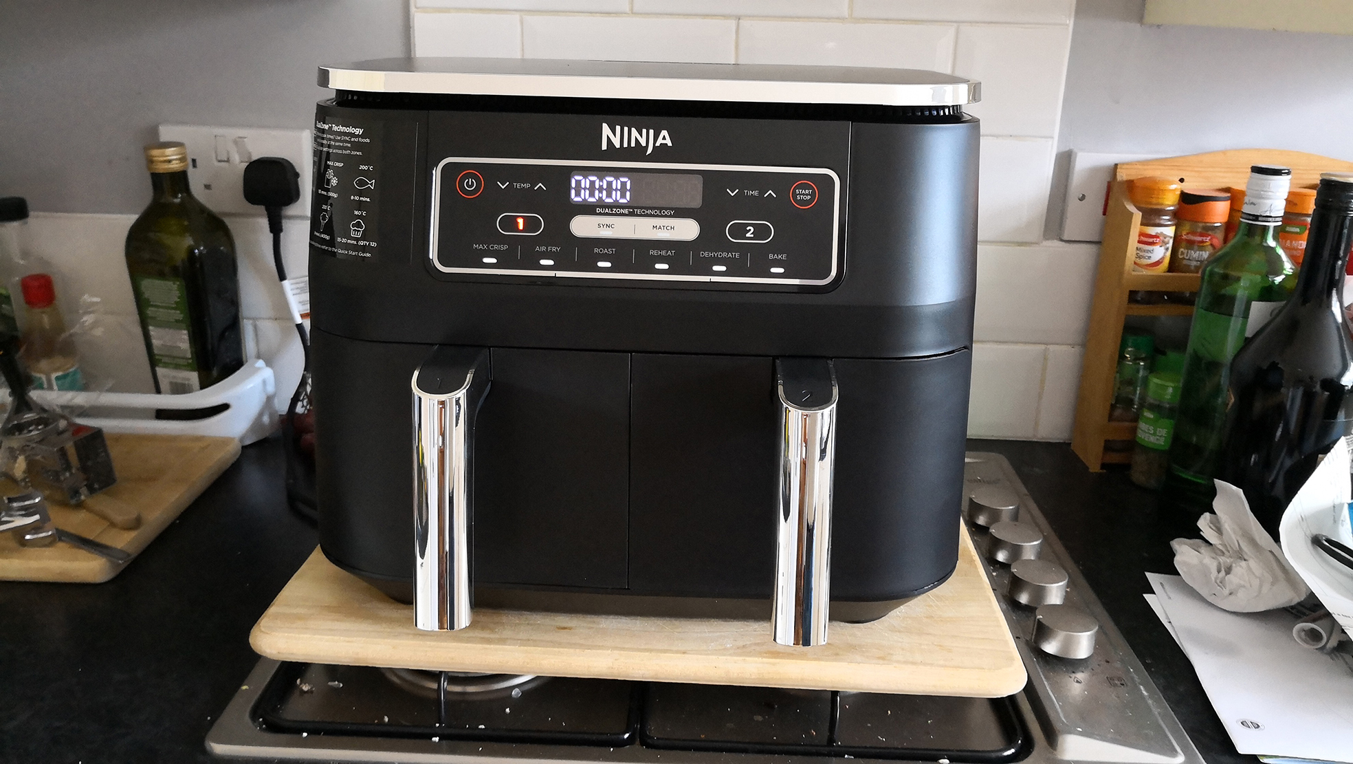 Ninja Foodi Dual Zone Air Fryer review: cook two things at once, in ...