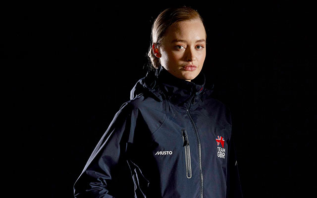 ARTICLE-MUSTO-HH-Dark-Backdrop-26-640X400-RESIZEDHIGH.jpg