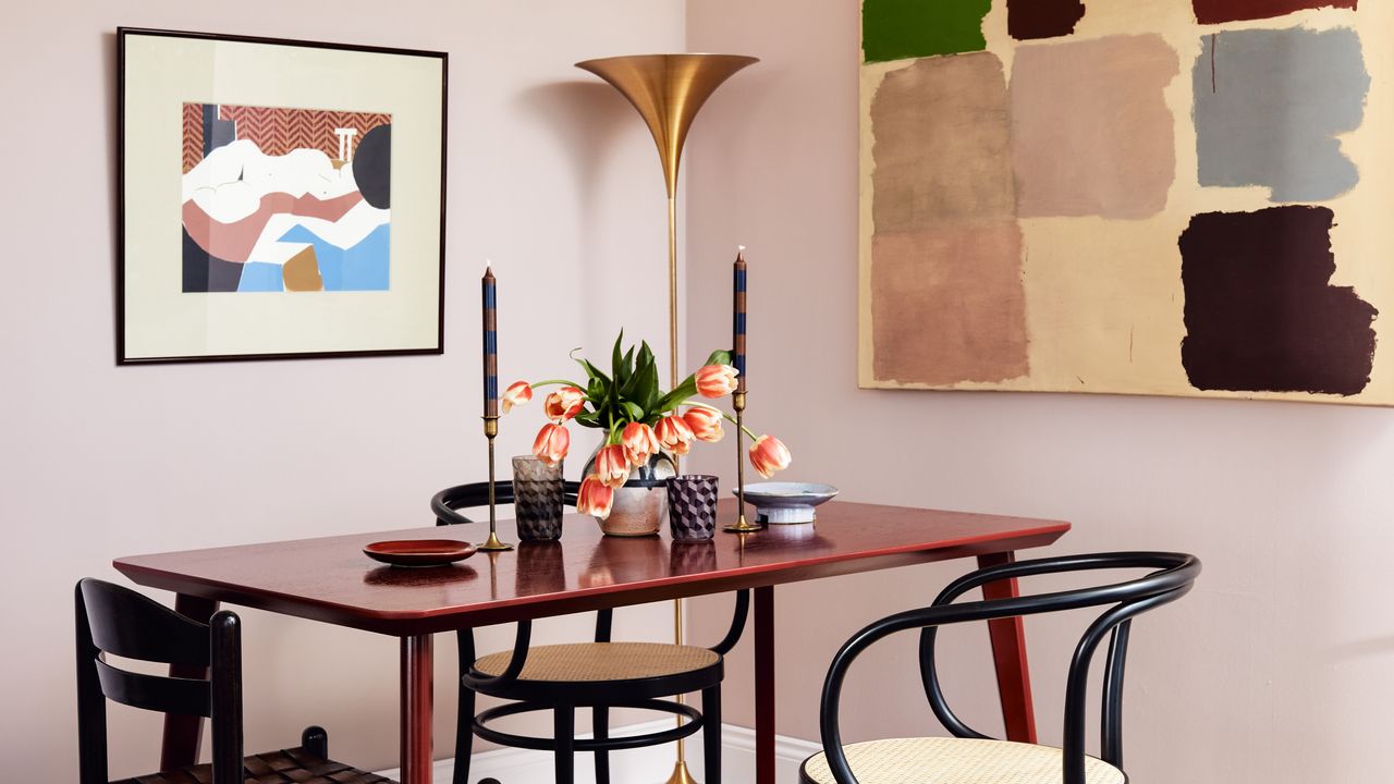 Walls painted in Pale Lilac, skirting in Osterley, table in glossy Huguenot and floorboards in Cadogan Stone