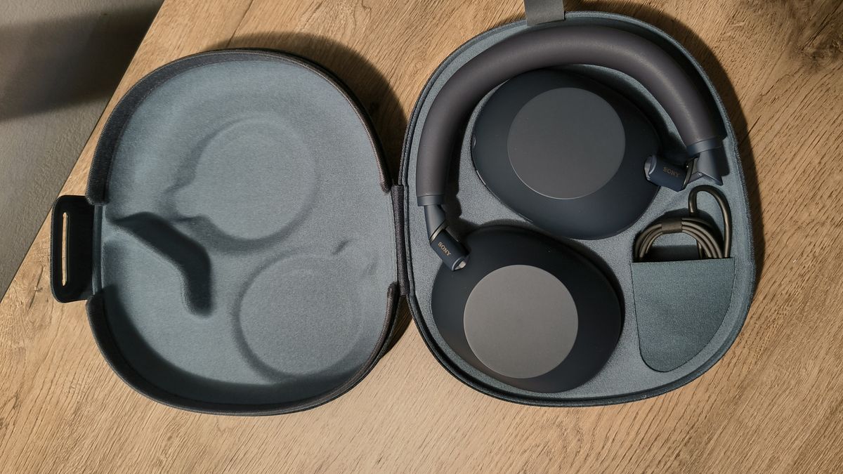 Sony WH-1000XM6