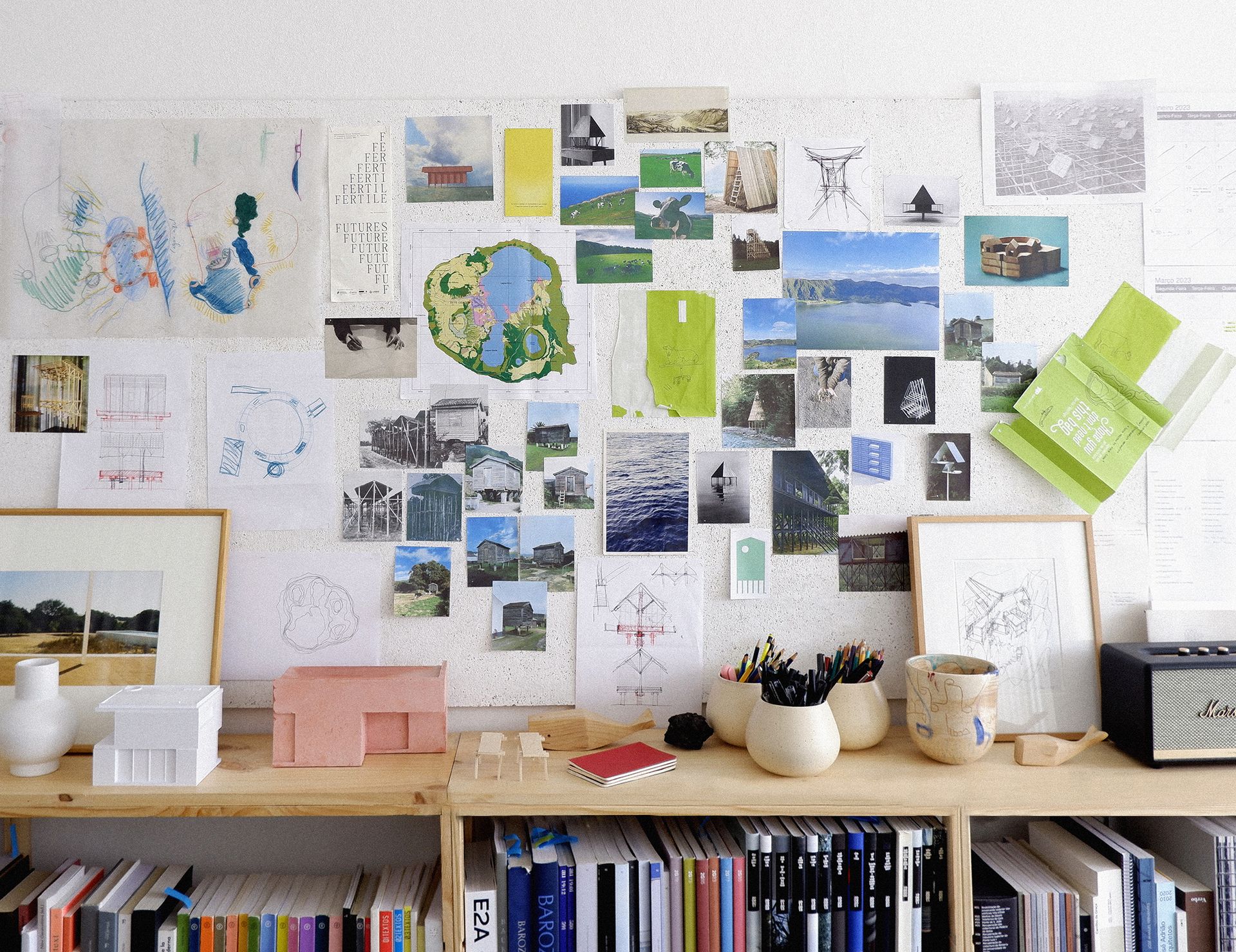 Image 06 Wall Atlas, 2023