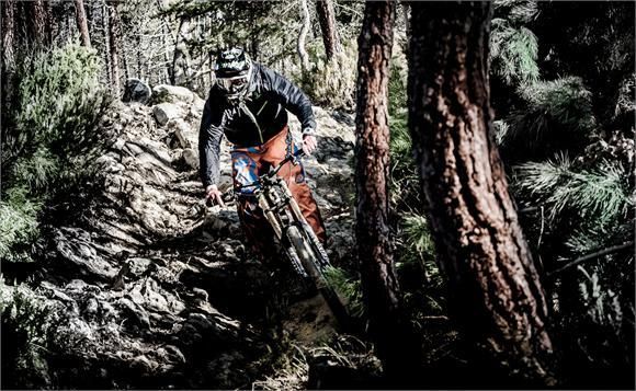 A Scott11 rider in action