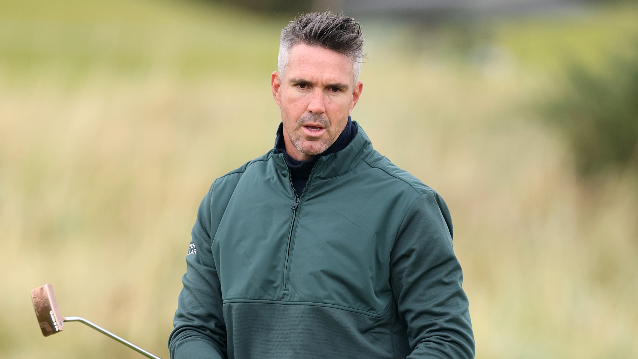 Kevin Pietersen playing golf