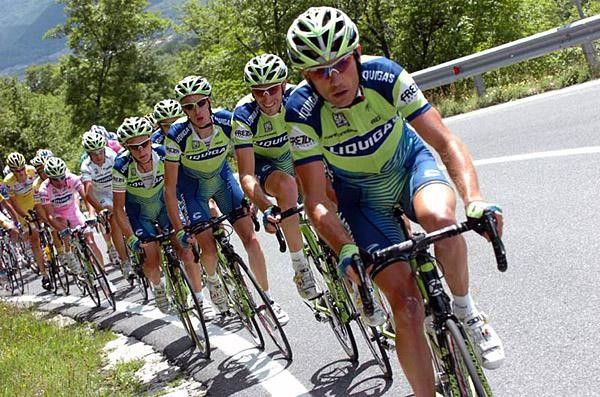 Liquigas controlled the tempo.