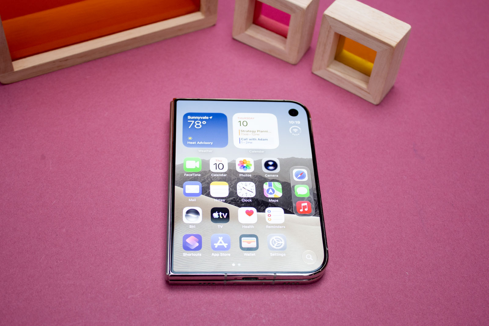 Apple iPhone Duo