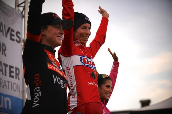 The Elite Women&rsquo;s Podium with Rachel Lloyd (CALIFORNIA GIANT CYCLING) taking first place